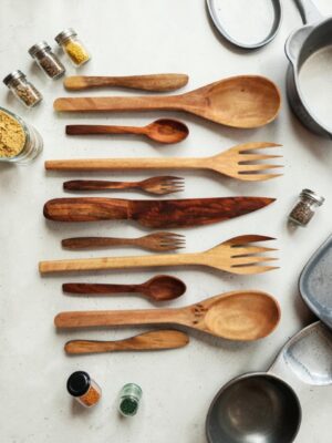 3. Set Completo Cuchara, Tenedor y Cuchillo